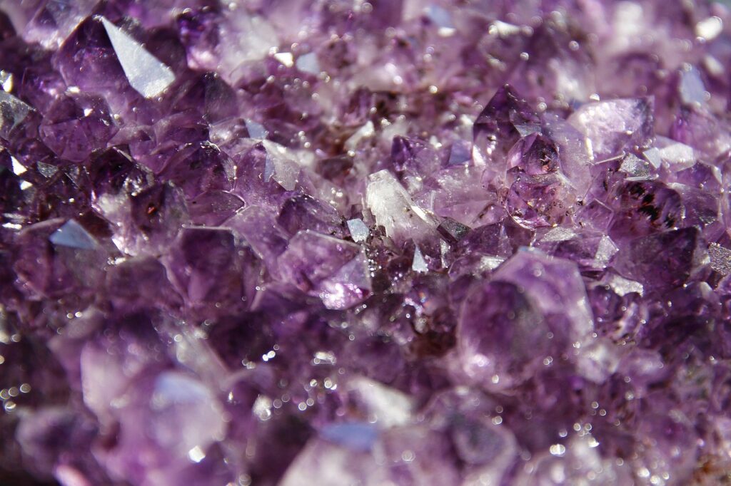 amethyst, crystal, gemstone-7434256.jpg